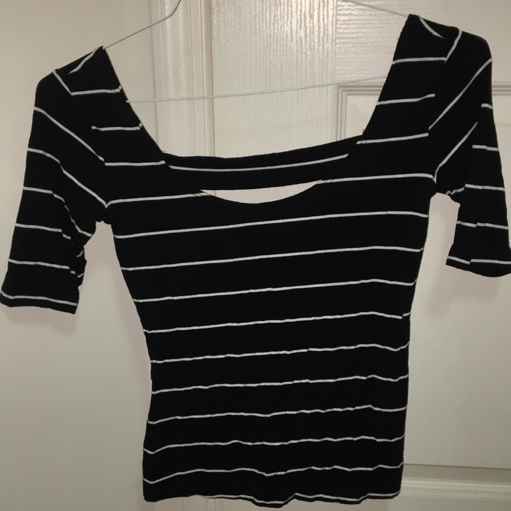 Black and white stripped quarter sleeved shirt